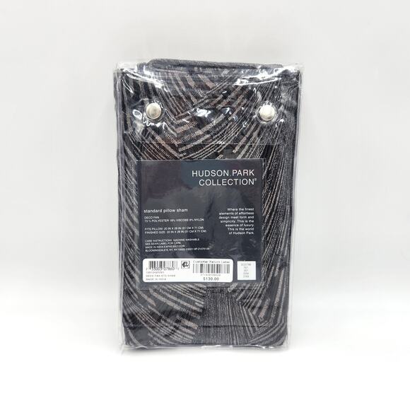 Hudson Park Deco Fan Collection Black/Metallic 28 x 20 Standard Pillow Sham - Picture 3 of 4